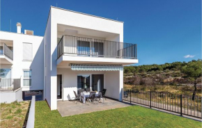 3 Bedroom Gorgeous Home In Brodarica
